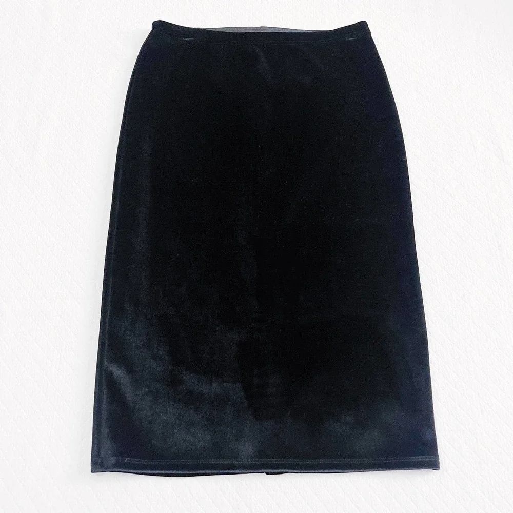Leith Black Velvet Stretchy Pencil Skirt Backslit SZM